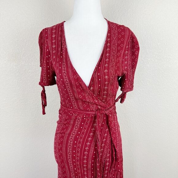 Lulus Red Pattern Midi Summer Wrap Dress Sz Small - Picture 4 of 6
